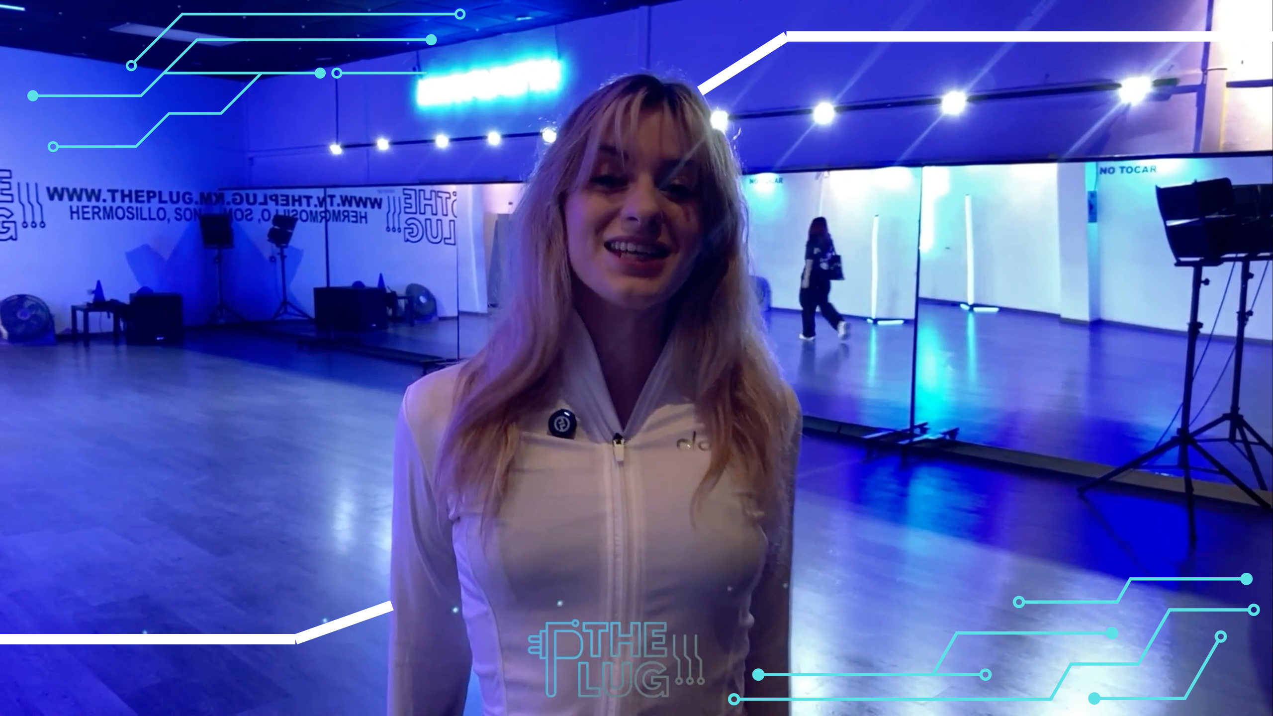 video-section-banner-image