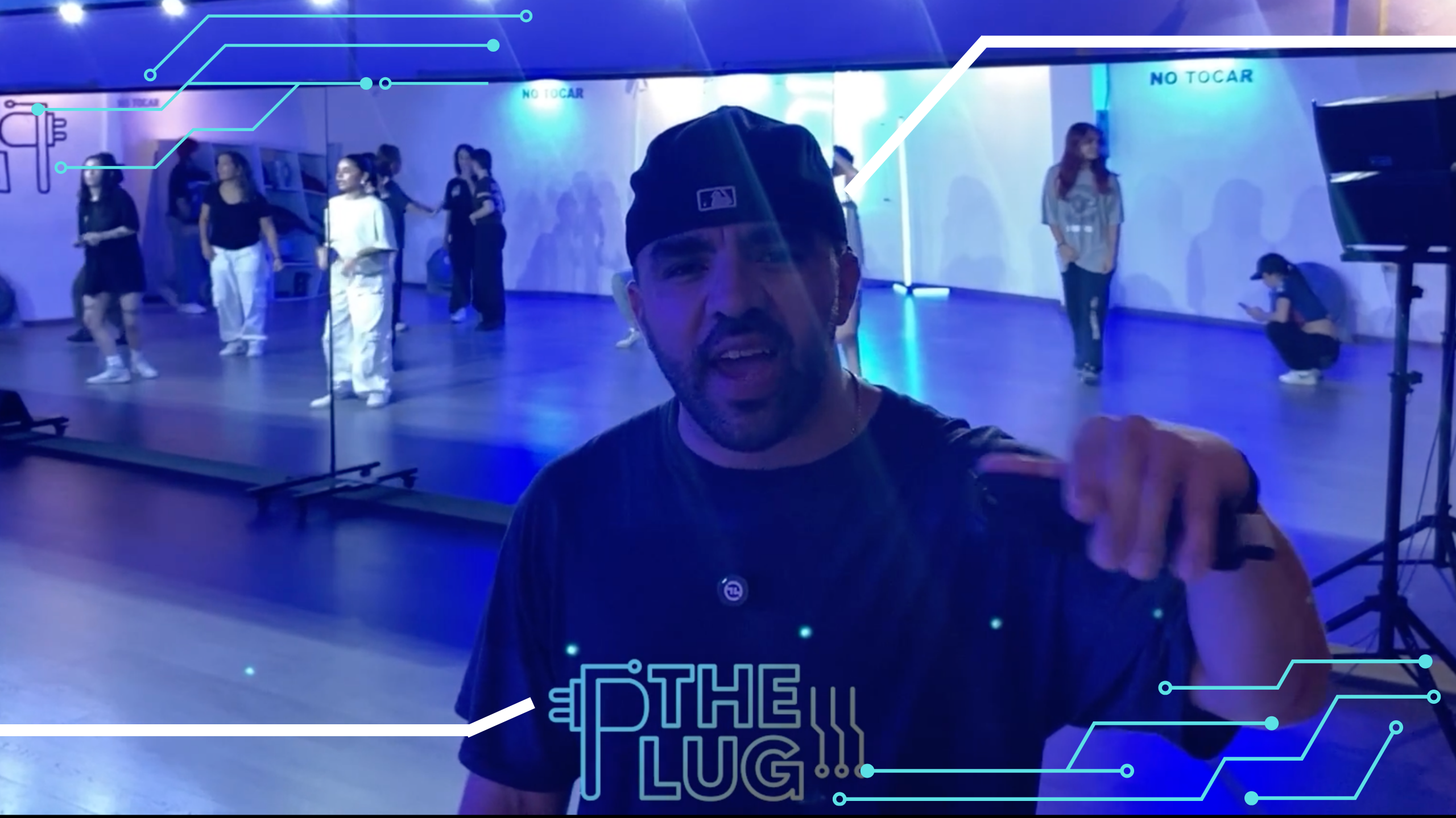 video-section-banner-image