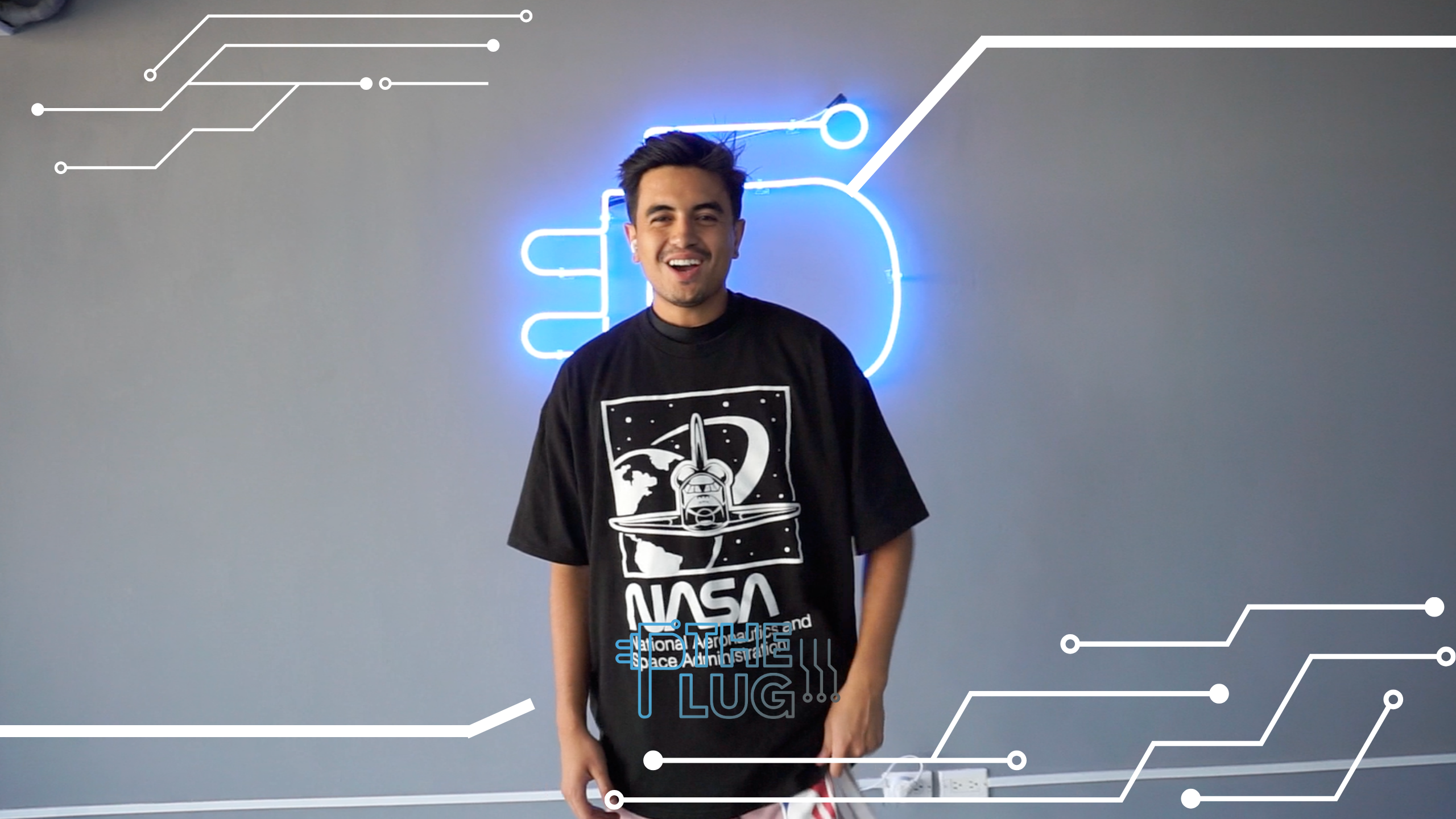 video-section-banner-image