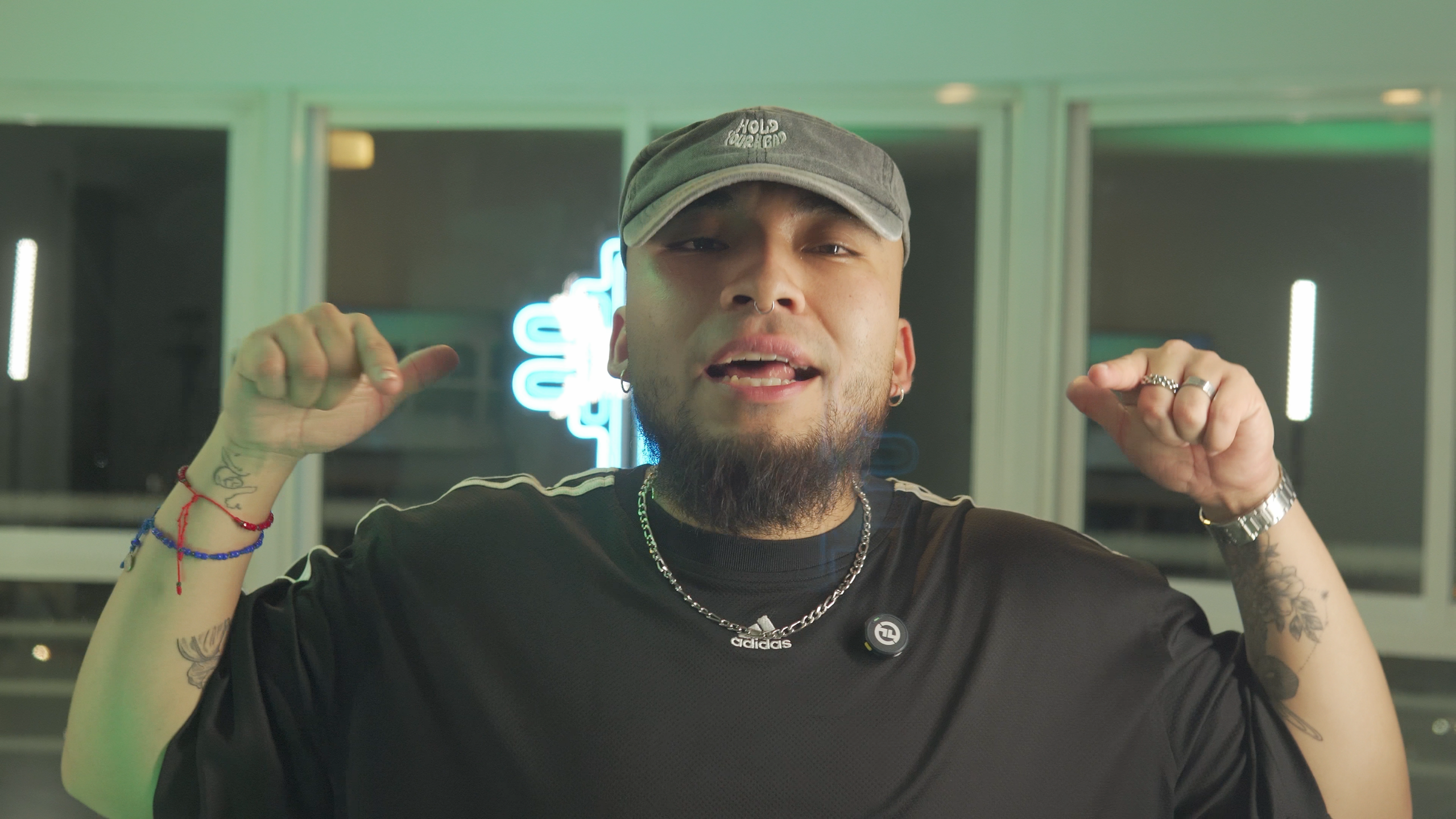 video-section-banner-image